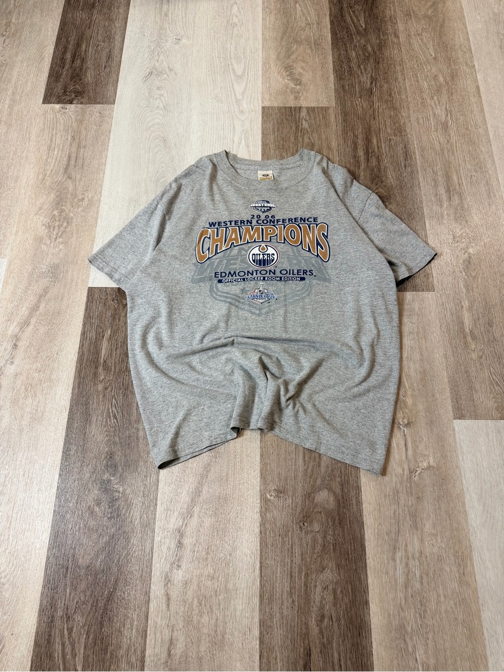 Vintage 2006 Edmonton Oilers Western Conference Champions Graphic Tee